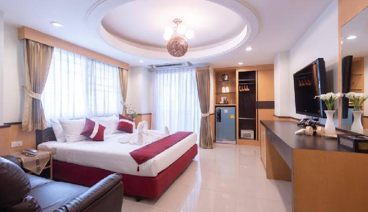 Gusto Pratunam Hotel