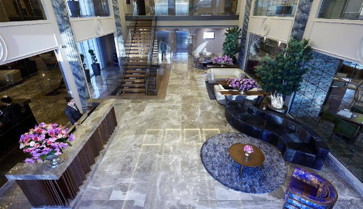 هتل دابل تری بای هیلتون اسنتپه (بیز جواهیر)