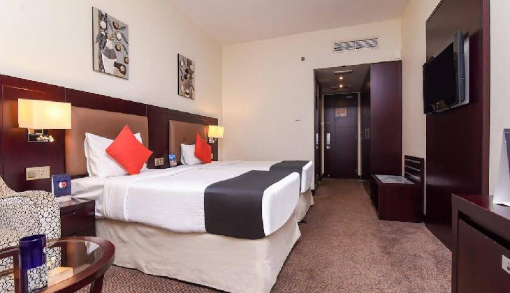 هتل لندمارک سامیت دیره