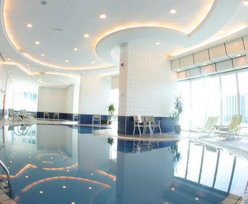 Tamani Marina Hotel & Apartments