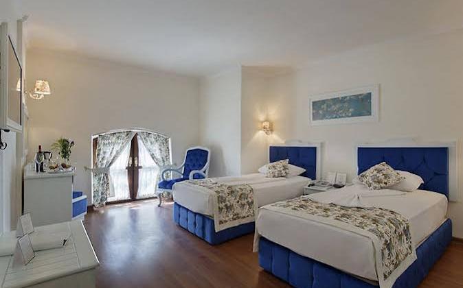 هتل توتاو آدالیا آلارا هتل