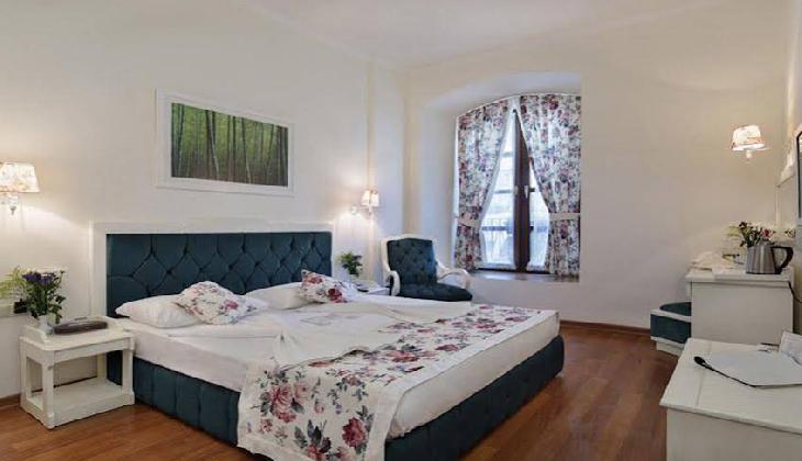 هتل توتاو آدالیا آلارا هتل