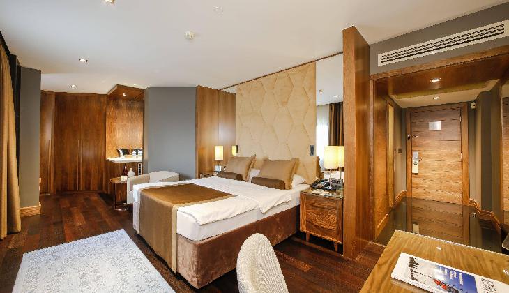 Almira Hotel Thermal Spa & Convention Center