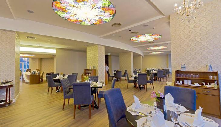 JRW Welmond Hotel & Casino Batumi