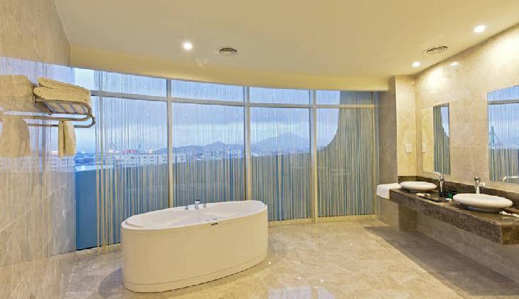 JRW Welmond Hotel & Casino Batumi