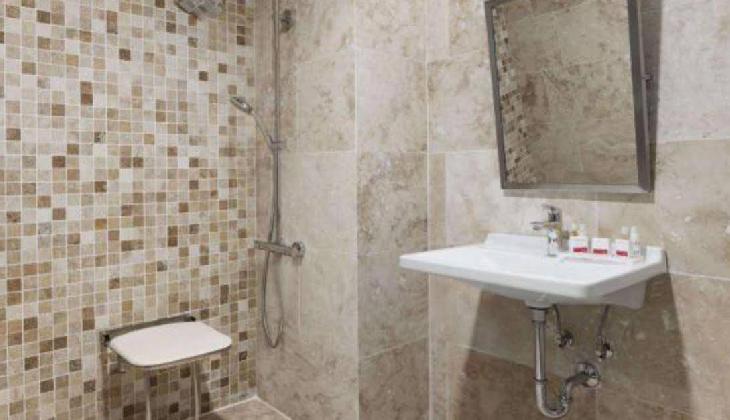 Ramada Hotel & Suites By Wyndham Istanbul Merter