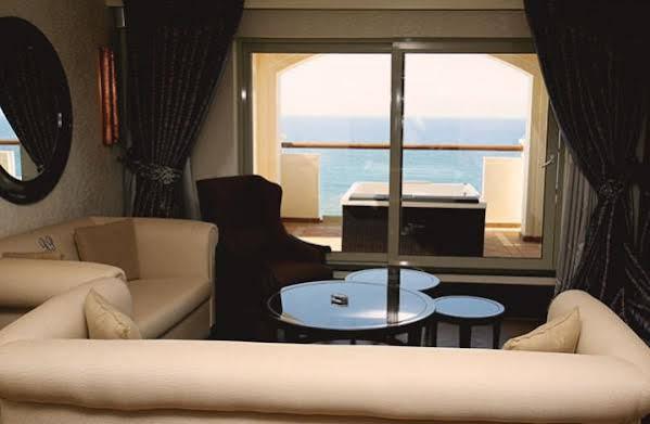 هتل مریت رویال پرمیوم