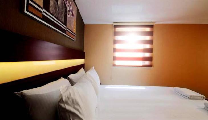 Park By Clover Hotel