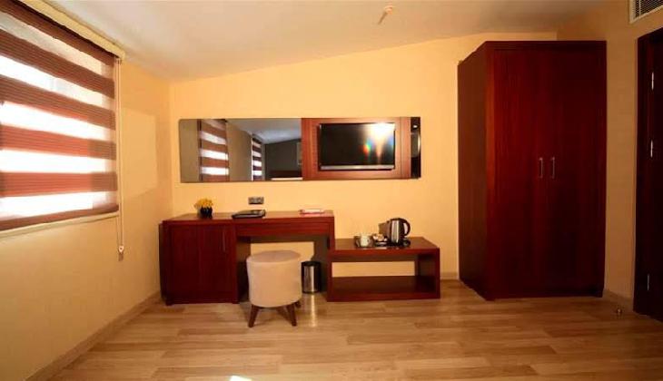 Park By Clover Hotel