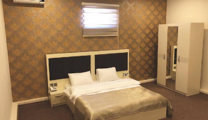 Khaghani Center Hotel