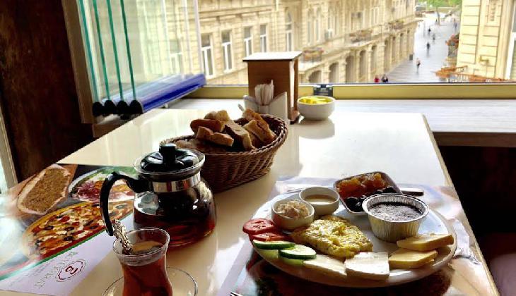 Khaghani Center Hotel