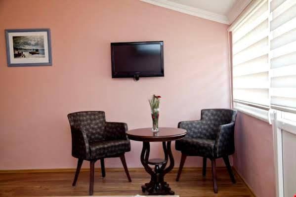 هتل تکسیم تراست