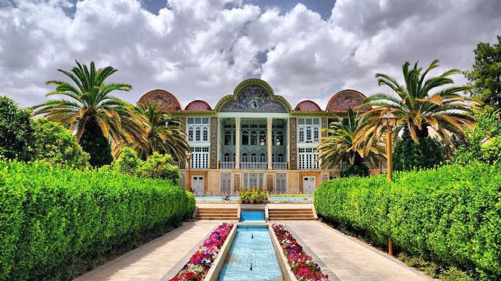 طبیعت باغ ارم شیراز