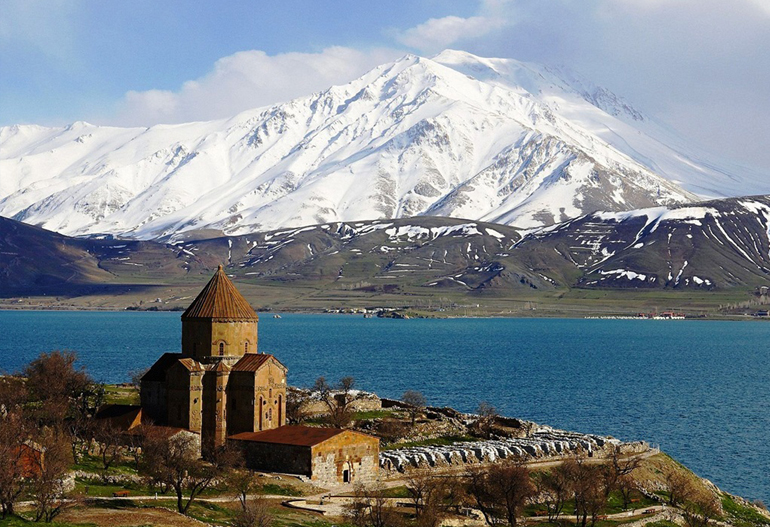 دریاچه سوان تور ارمنستان